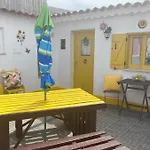 Casal Dos Carpinteiros - Carpenters Couple Сasa de vacaciones Santa Cruz (Oeste)