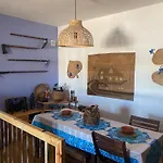 Casal Dos Carpinteiros - Carpenters Couple Santa Cruz (Oeste)