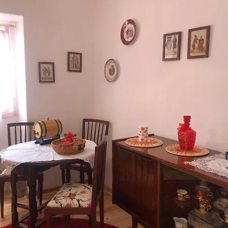 Casal Dos Carpinteiros - Carpenters Couple *