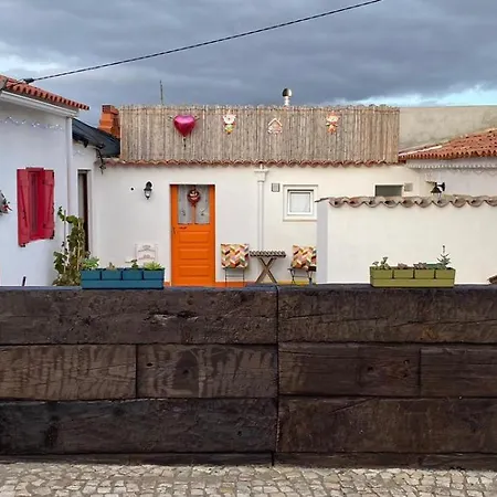 Casal Dos Carpinteiros - Carpenters Couple
