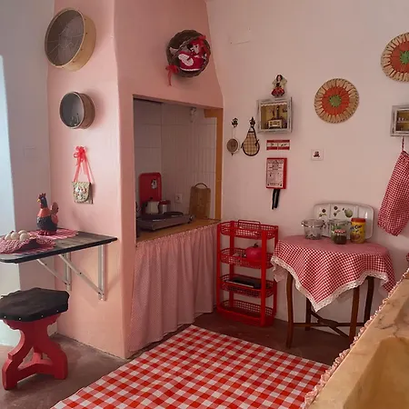Casal Dos Carpinteiros - Carpenters Couple Santa Cruz (Oeste)