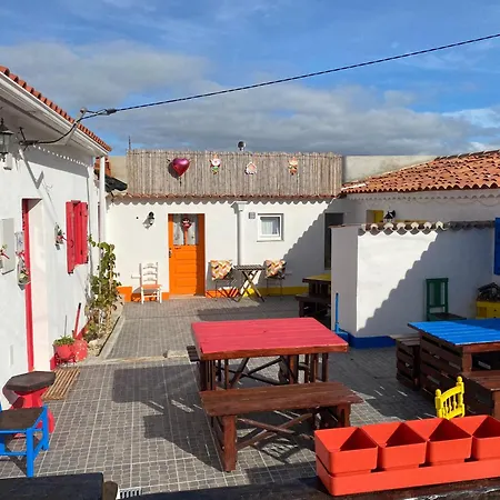 Casal Dos Carpinteiros - Carpenters Couple Dom wakacyjny Santa Cruz (Oeste)