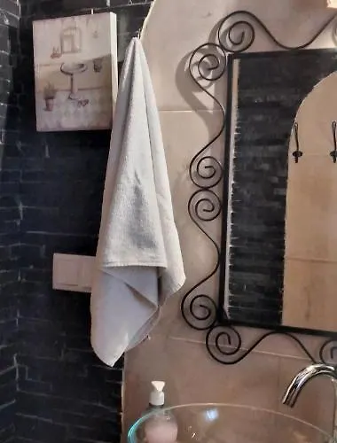 Casal Dos Carpinteiros - Carpenters Couple